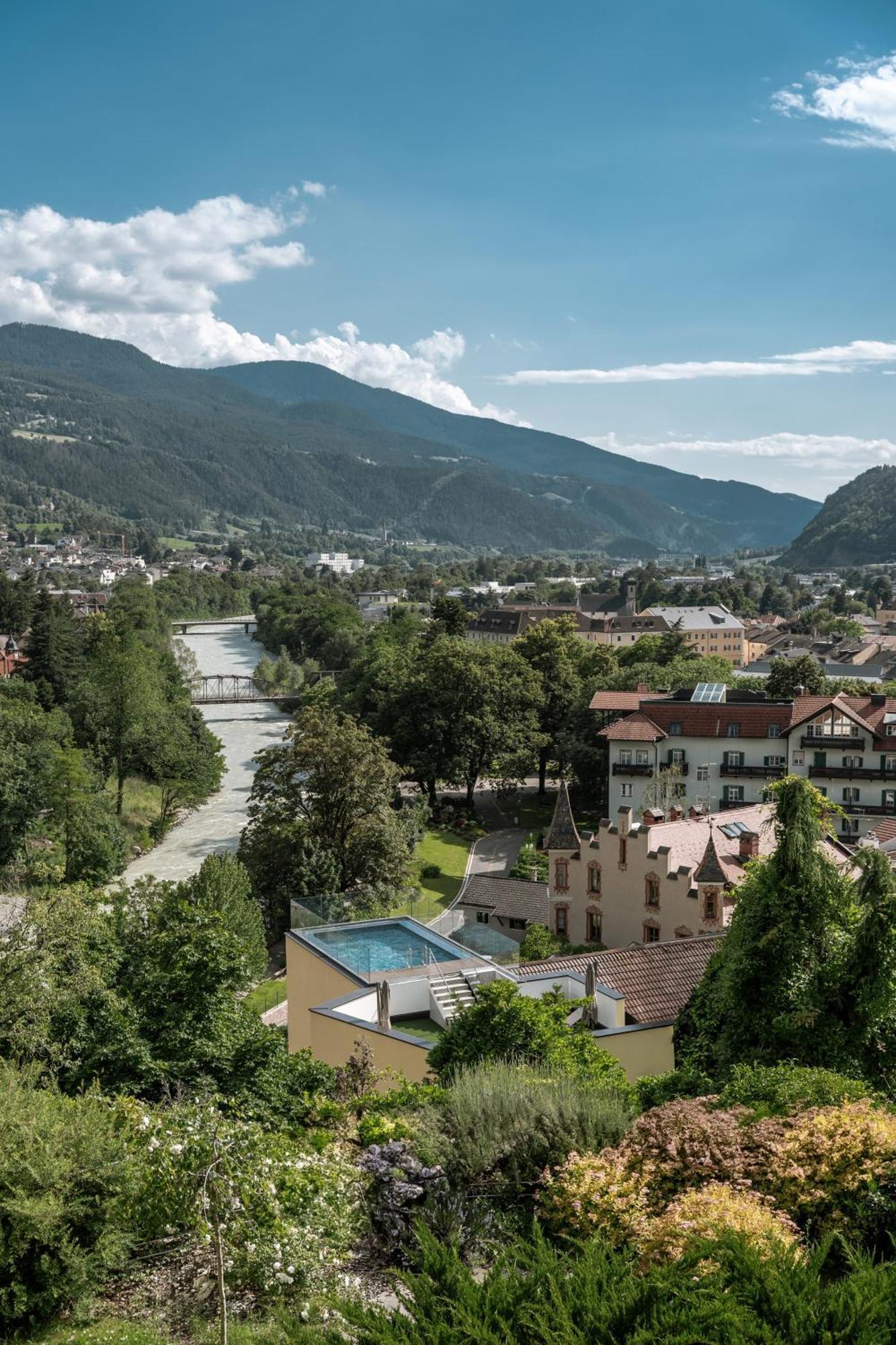 Dominik Alpine City Wellness Hotel - Adults Only Bressanone Exterior photo